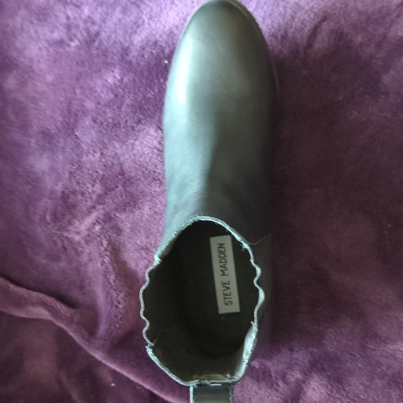 NWOB!! Steve Madden Women's Dover Ankle Boot, Black Leather, Sz 7.5 - Picture 11 of 16